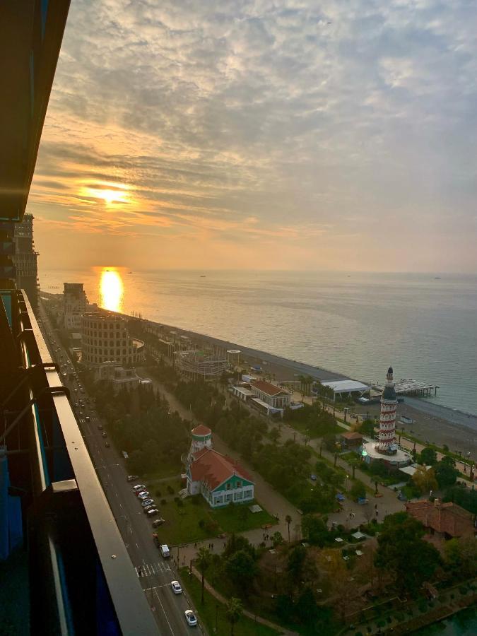 Batumi Apartments A&E エクステリア 写真